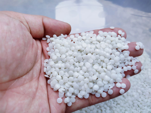 厦门再生HDPE聚乙烯薄膜级颗粒